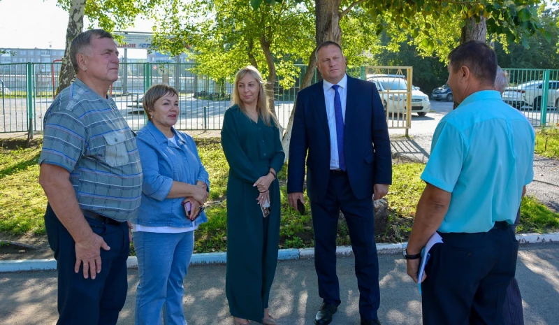 Депутаты Ачинска держат на контроле ситуацию с отставанием по срокам ремонтов в образовательных учреждениях города