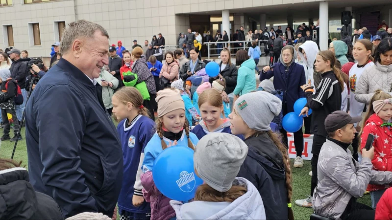 Для улыбок и искренних эмоций: городской Совет депутатов окружил заботой юное население Ачинска
