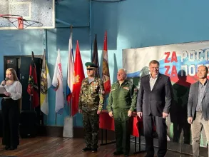 Депутаты Ачинского округа приняли участие в открытии муниципального турнира «Юный снайпер», который стартовал сегодня в школе № 17