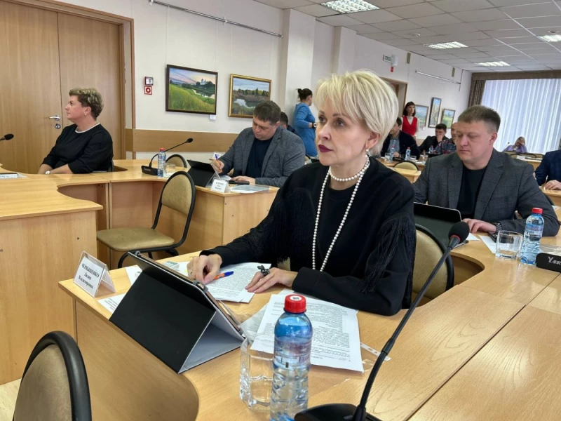 Сегодня в окружном Совете состоялось собрание депутатов первого созыва