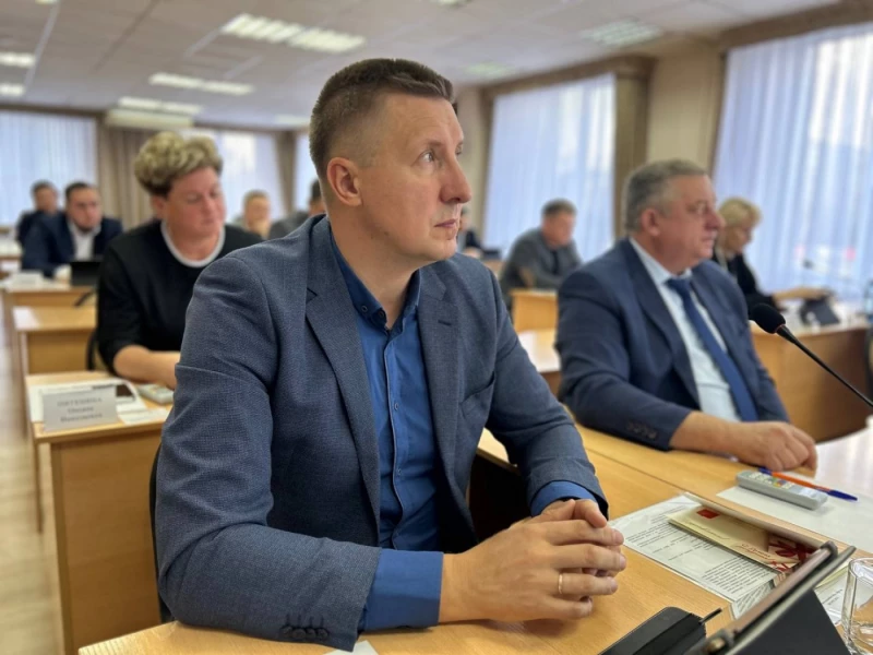 Сегодня в окружном Совете состоялось собрание депутатов первого созыва