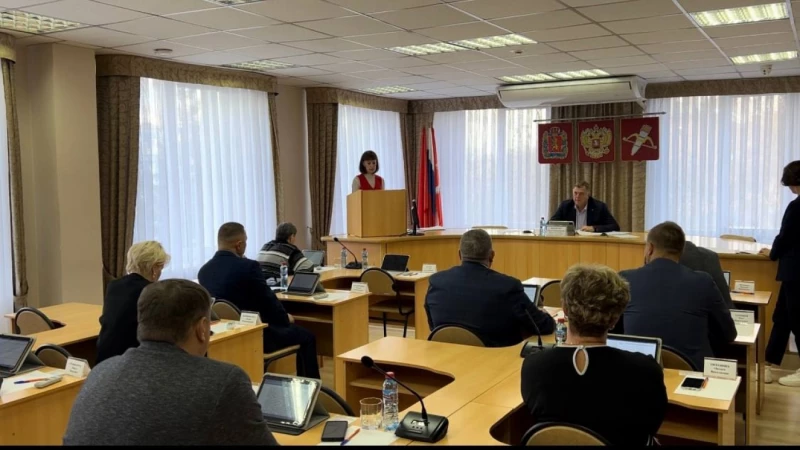 Сегодня в окружном Совете состоялось собрание депутатов первого созыва