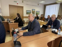 Во благо новым проектам: депутаты собрались на внеочередную сессию, чтобы назначить собрания жителей для участия в краевой программе «Поддержка местных инициатив»