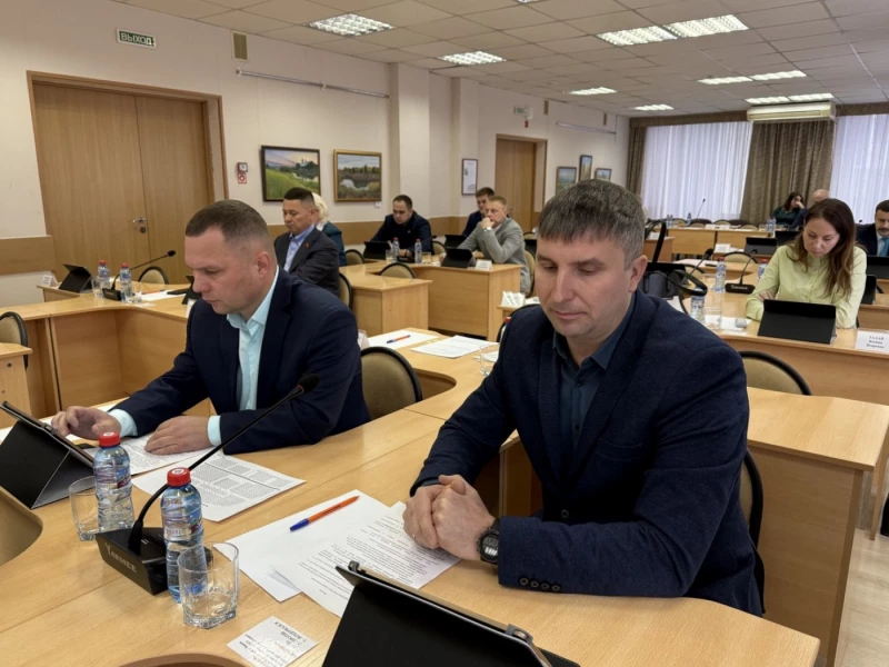 Во благо новым проектам: депутаты собрались на внеочередную сессию, чтобы назначить собрания жителей для участия в краевой программе «Поддержка местных инициатив»