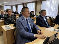 Во благо новым проектам: депутаты собрались на внеочередную сессию, чтобы назначить собрания жителей для участия в краевой программе «Поддержка местных инициатив»