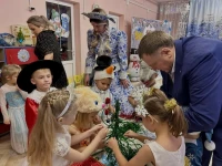 В рамках проекта "Время мечтать" во всех детских садах Ачинского района прошли новогодние мероприятия