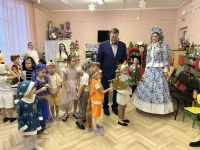 В рамках проекта "Время мечтать" во всех детских садах Ачинского района прошли новогодние мероприятия