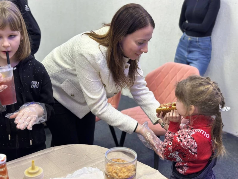В Ачинск прибыли детишки из Большого Улуя: всё потому, что окружной Совет депутатов вместе с представителями малого бизнеса подготовил для них мастер-классы