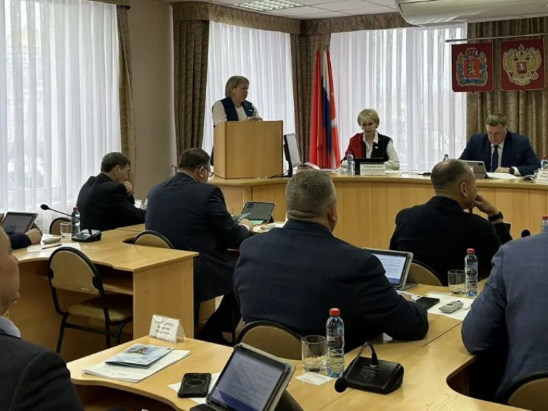 На очередной седьмой сессии Ачинского окружного Совета депутаты рассмотрели 19 вопросов