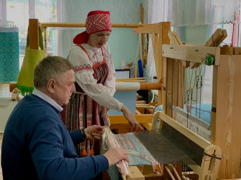 Депутаты Ачинского округа инициировали акцию накануне Дня книгодарения