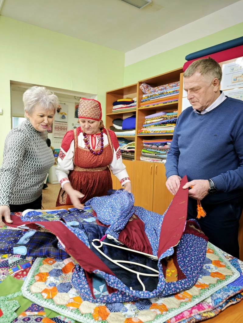 Депутаты Ачинского округа инициировали акцию накануне Дня книгодарения