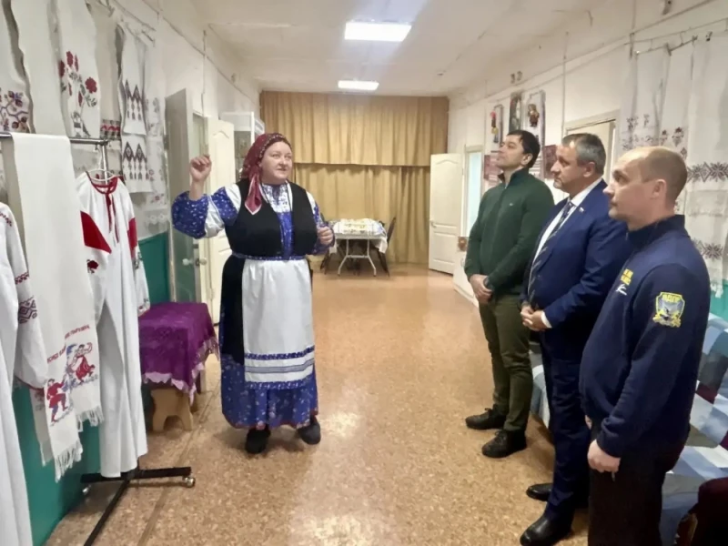 Депутаты Ачинского округа инициировали акцию накануне Дня книгодарения