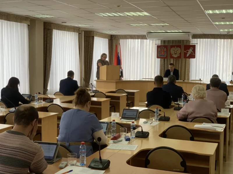 Депутаты решили добавить главе округа полномочий по выбору почётного гражданина