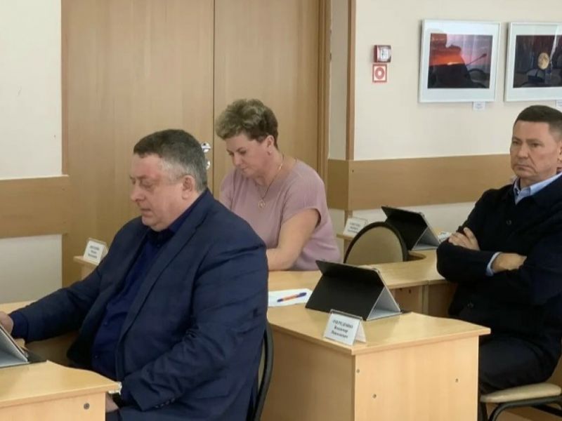 Депутаты решили добавить главе округа полномочий по выбору почётного гражданина