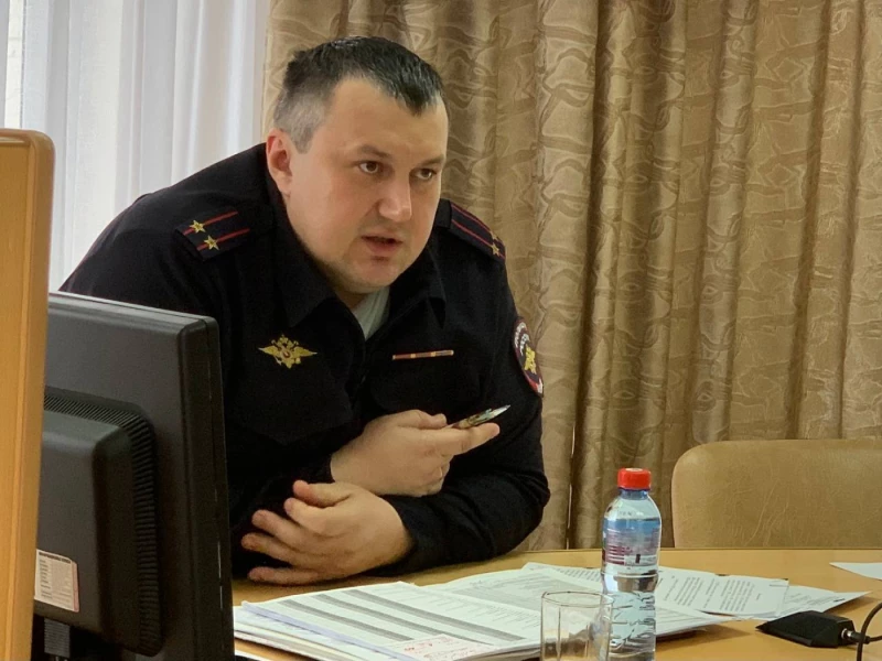 По инициативе председателя Ачинского окружного Совета депутатов Сергея Никитина состоялось рабочее совещание с Госавтоинспекцией МО МВД России "Ачинский"