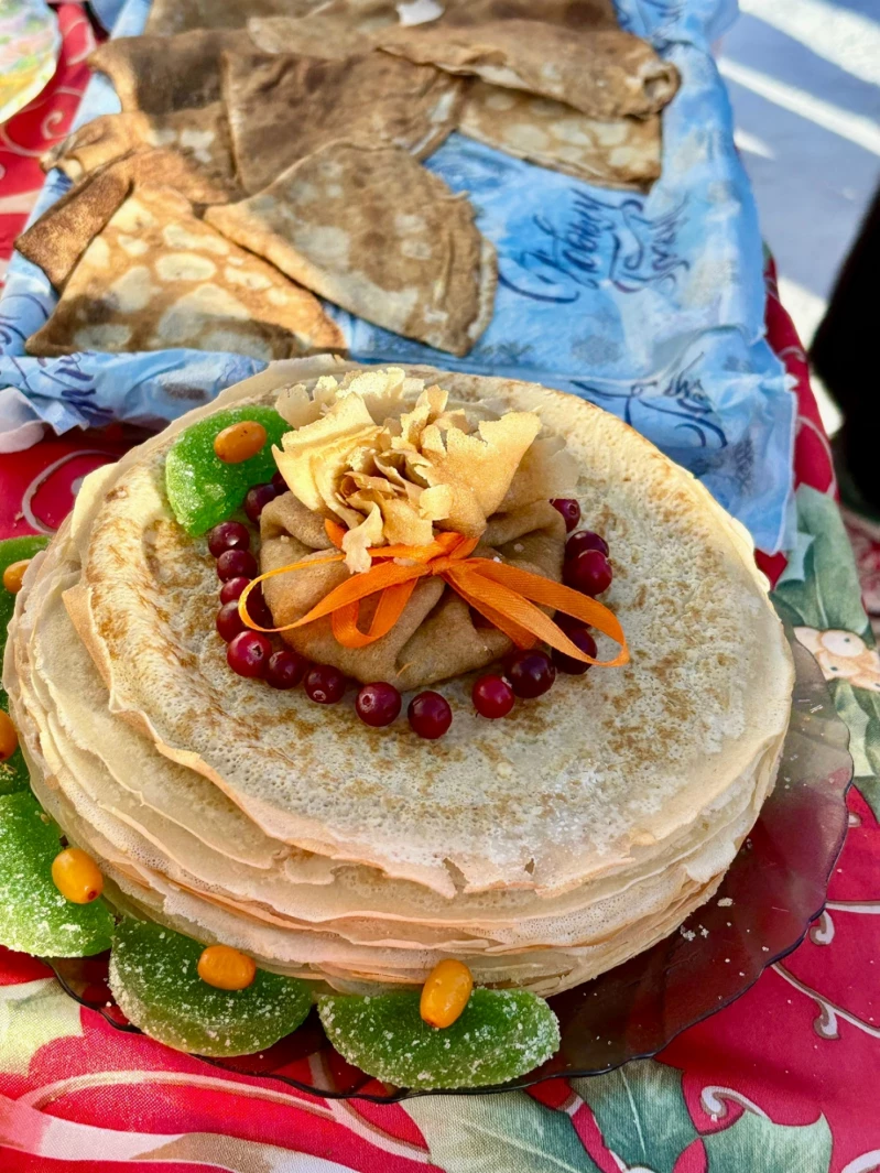 Председатель Ачинского окружного Совета депутатов поздравил жителей всех территорий с Масленицей