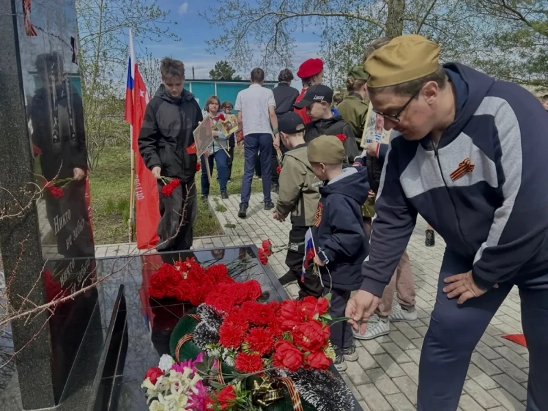 Председатель Ачинского окружного Совета Сергей Никитин совместно с депутатом Анатолием Ковалёвым побывал в селе Новая Еловка
