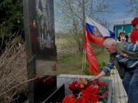 Председатель Ачинского окружного Совета Сергей Никитин совместно с депутатом Анатолием Ковалёвым побывал в селе Новая Еловка