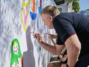 Депутаты окружного Совета продолжили многолетнюю традицию - дарить праздник детям