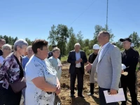 Депутаты окружного Совета проинспектировали строительство модульной котельной в Каменке