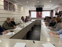 Депутаты Ачинского окружного Совета обсудили дальнейшее содержание спортивных площадок на набережной