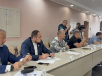 Депутаты Ачинского окружного Совета обсудили дальнейшее содержание спортивных площадок на набережной