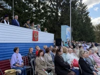 В День знаний депутаты Ачинского окружного Совета приняли участие в торжественных линейках