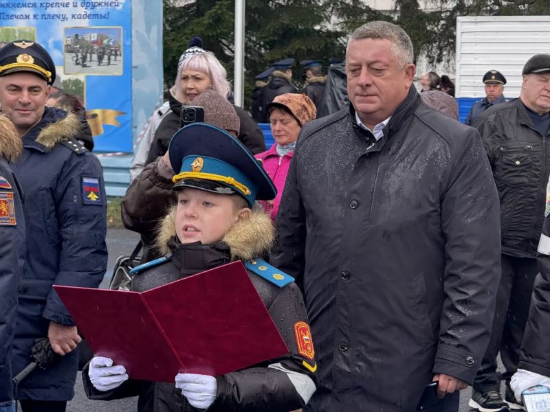 Председатель окружного Совета депутатов Анатолий Ковалев принял участие в посвящении в кадеты