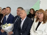 Школа № 13 отметила 65-летний юбилей: Анатолий Ковалев и Михаил Балоночкин поздравили коллектив